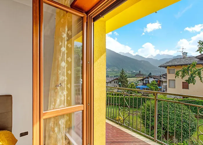 Yellow Apartmán Sarre